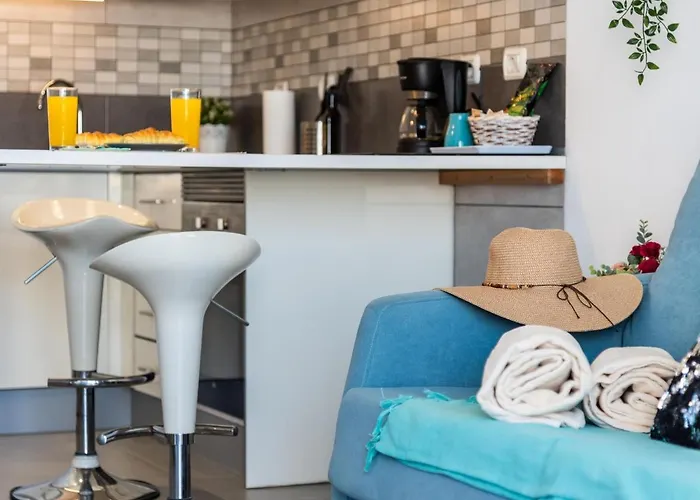 B16 Windsor Park, Exclusive Sea View, Heated Pool * אדחה