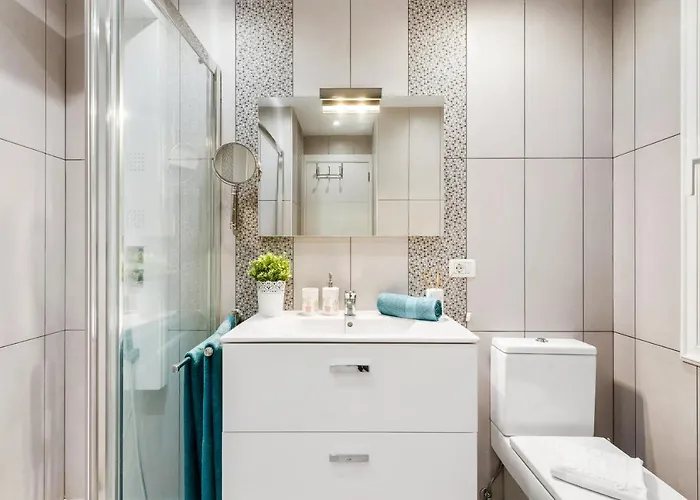 B16 Windsor Park, Exclusive Sea View, Heated Pool