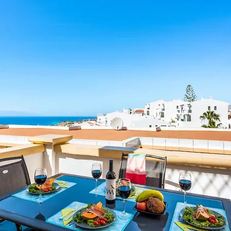 B16 Windsor Park, Exclusive Sea View, Heated Pool * أذيخي