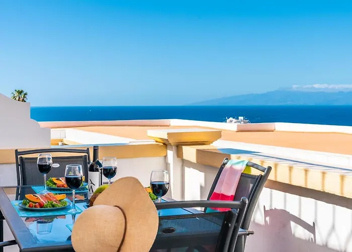 Apartamento B16 Windsor Park, Exclusive Sea View, Heated Pool *