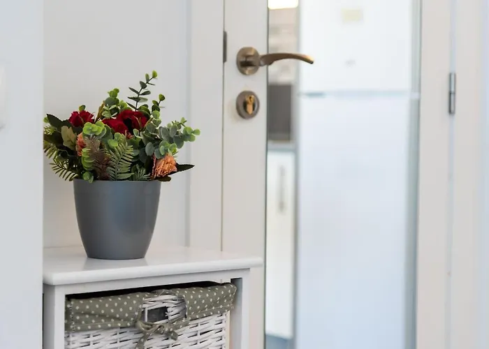 B16 Windsor Park, Exclusive Sea View, Heated Pool * Costa Adeje